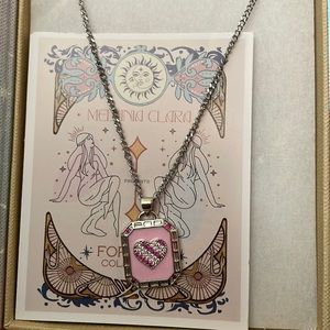 Melania Clara heart necklace